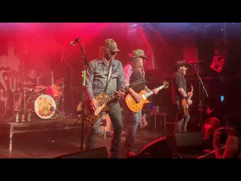 Pretty F***ed Up - Supersuckers (with Warner E. Hodges)