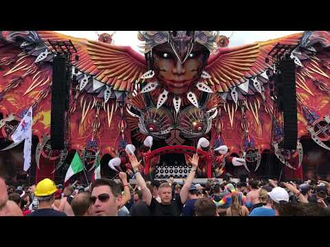 Demi Kanon & Jesse Jax - Roll The Dice (Live at Defqon.1 2022)
