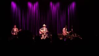 Dwight Yoakam Merle Haggard tribute