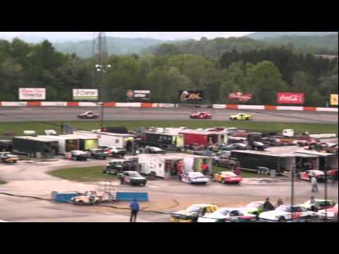 Sportsmen Heat #1 @ La Crosse Speedway 05.05.12