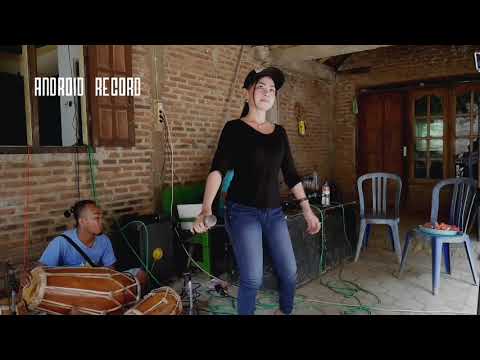 download lagu mp3 mp4 Latihan Dangdut Gerimis Melanda Hati, download lagu Latihan Dangdut Gerimis Melanda Hati gratis, unduh video klip Latihan Dangdut Gerimis Melanda Hati
