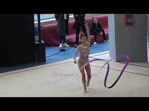 Arina VOLOSOVA ruban - 2022 Revue d'effectifs à Thiais (novembre)