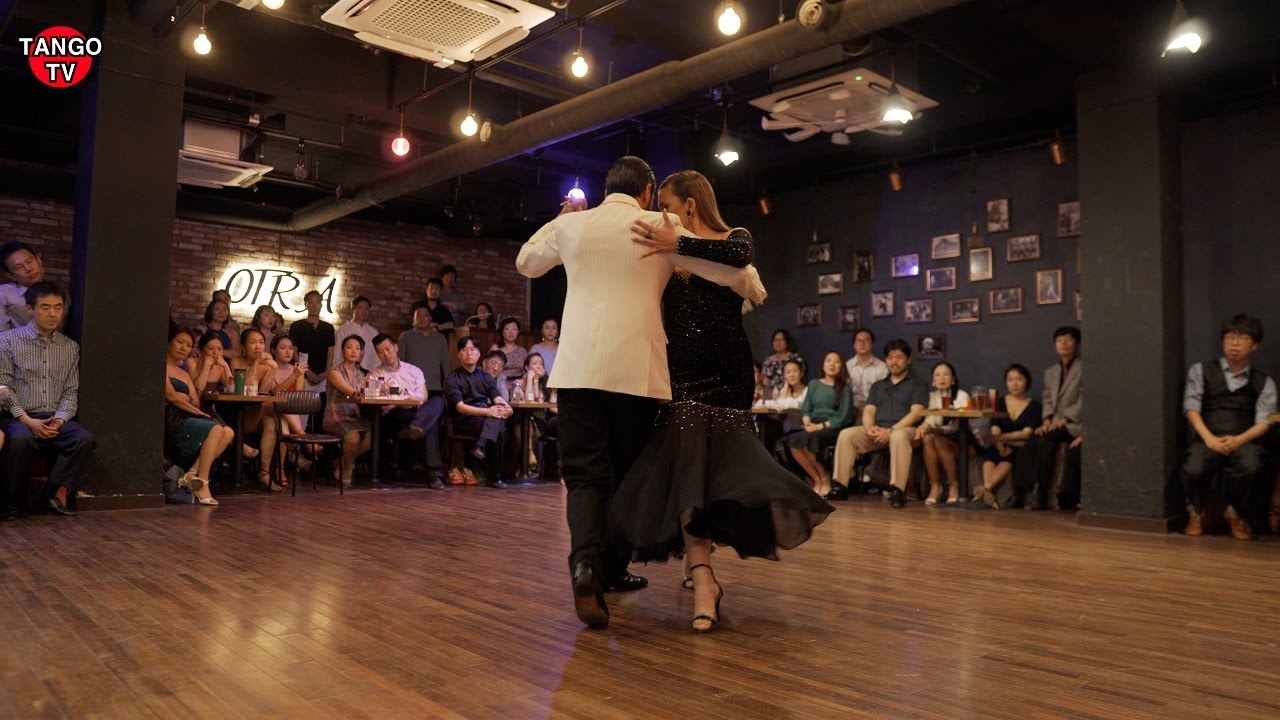 Video thumbnail for Jose Luis Salvo & Carla Rossi #1- Igual que un bandoneon - Ricardo Tanturi