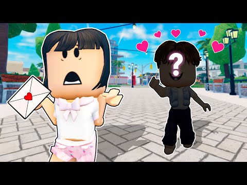 MY BABY HAS A SECRET ADMIRER ON ROBLOX!