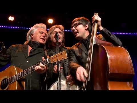 Marty Stuart and His Fabulous Superlatives - Time Don’t Wait  (eTown webisode #1231)