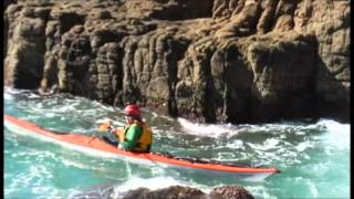 preview picture of video 'Sea Kayaking Minnamurra Magic 1'