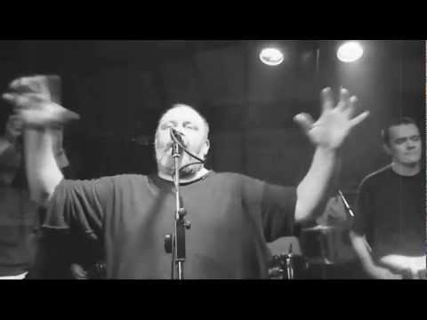 Bjesovi - Cak i da mogu ( Music Video )