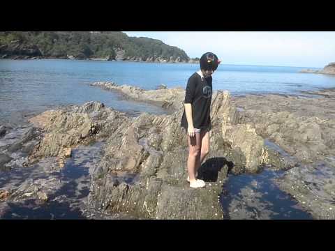 Karkat and Feferi go to the beach