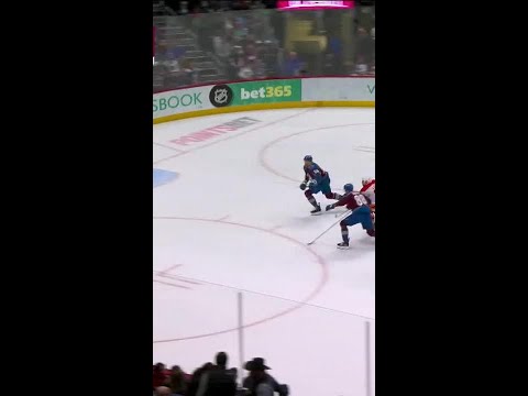 Milan Lucic KNOCKS OUT Kurtis MacDermid 💥