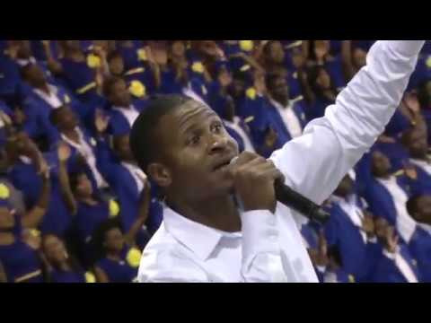 Minister Michael Mahendere ft. UFIC Choir - Makanaka Jesu