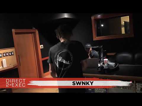 Swnky Performs at Direct 2 Exec LA 2/11/18 - Warner Music