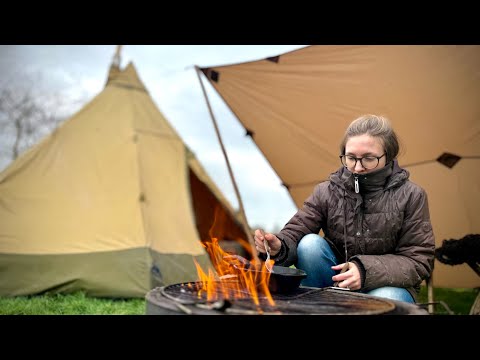 The complete winter camping experience in the Tentipi Safir 9 CP Snow, rain, fire & wood stove