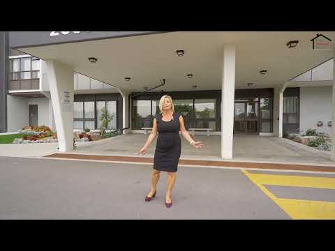 702-2055 Upper Middle Road Burlington FOR SALE