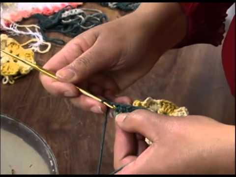 Mulher.com 25/11/2011 - Tapete flores e folhas 2/2