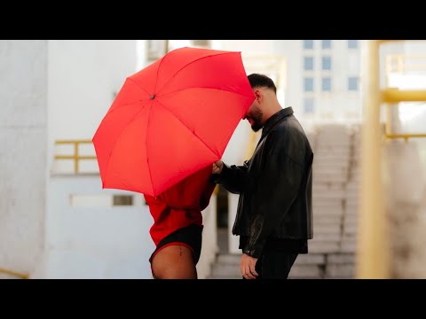 Gesko x Rina - Bobo (Slowed + Reverb)