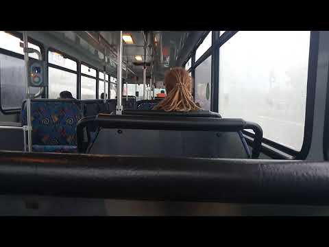 Busabout - 7486 - Volvo B10MSE/Volgren CR221[Smeaton Grange](895 - Camden South)