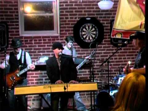 Tommy Jones & The Serkess - "Ham It Up for the Hungry" (Foodbank Fundraiser)