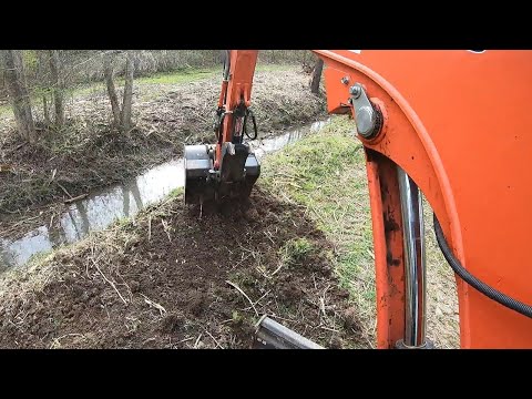 SPRING CLEANING! Grading Ditch Banks Cutting Overgrowth With The MTL XC5
