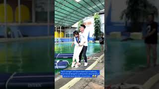 Download lagu Anrez Adelio Iseng Mau Ceburin Amanda Caesa Sampai Ketakutan #amandacaesa #anrezadelio #shorts mp3