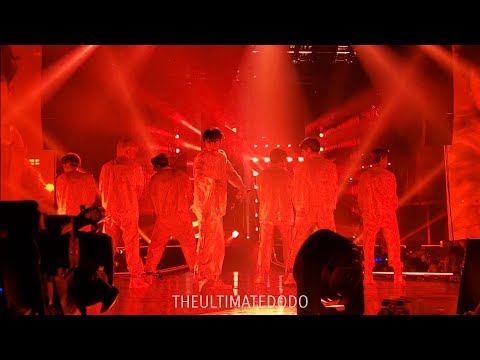 180928 Mic Drop Dance Break Remix @ BTS 방탄소년단 Love Yourself Tour in Newark Fancam 직캠