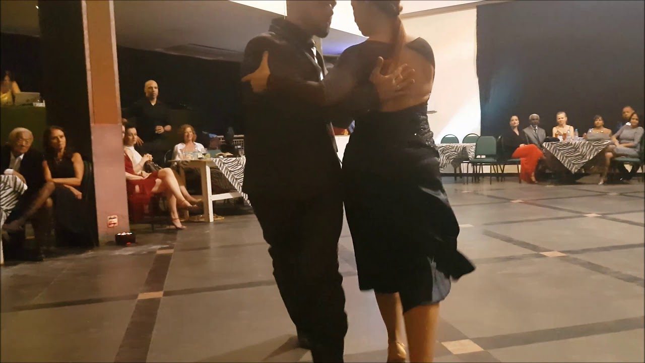 Mario Sergio Jr  e Aurya Pires no CIB