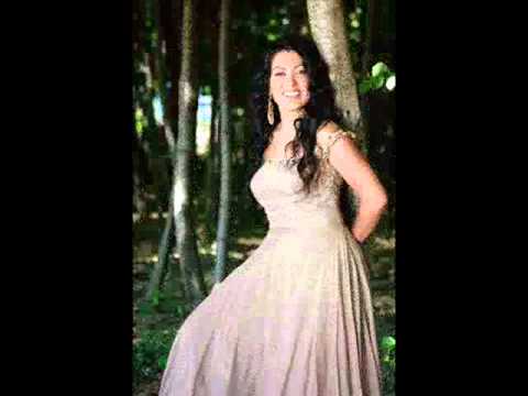 BAŞAK KAR-www.gurmuzikajansi.com