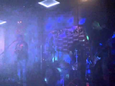 Cualquier Historia + Montañana Roja (La Renga Covers) ReN'coR Rock Vivo en EsKpE 10/05/2013 video thumbnail