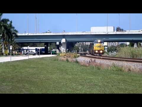 CSX Q453-06 - 8/7/15 - 3:35pm - MP SX 971.3