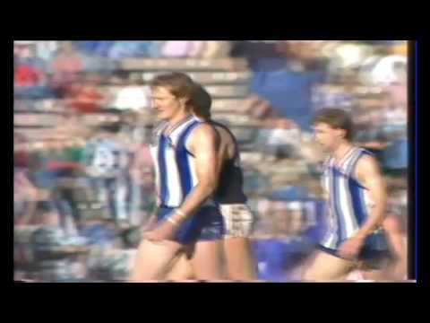 Three Quarter Time Break - 1985 Elimination Final Behind the Scenes