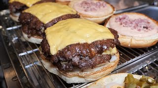 American Style Smash Double Cheeseburger / 스매쉬드 더블 치즈버거 / Korean Burger Shop