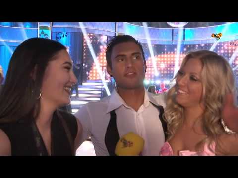 Samir och Sigrid visar öppet sin kärlek