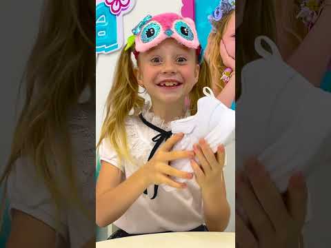 Dad teaches Nastya 5 human senses. Touche sense. #shorts