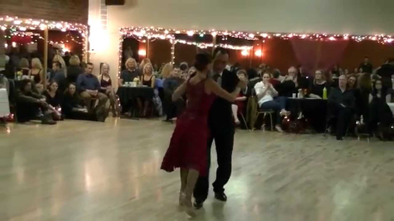 Claudia Codega & Esteban Moreno Performance 3/4(Tango)