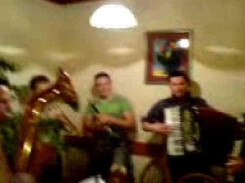 KRAINER QUINTETT- Drija-drajsom Polka