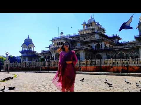 enjoying with pigeons infront of Albert Hall museum #joypuri #reels #shorts #rajasthan #trending