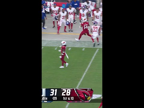 Michael Wilson catches for a 19-yard Gain vs. New York Giants