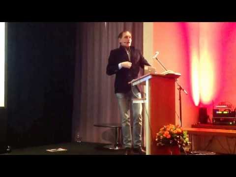 Arthur Japin leest voor uit De man van je leven