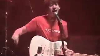 Arctic Monkeys - Red Lights Indicates Doors Are Secured (Live) LYRICS/SUBTITLES