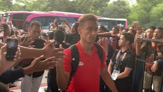 Download lagu Loyal! The Jakmania Sambut Kedatangan Persija - Persija Vs PSS Sleman Piala Presiden 2019 mp3 Download lagu Loyal! The Jakmania Sambut Kedatangan Persija - Persija Vs PSS Sleman Piala Presiden 2019 mp3