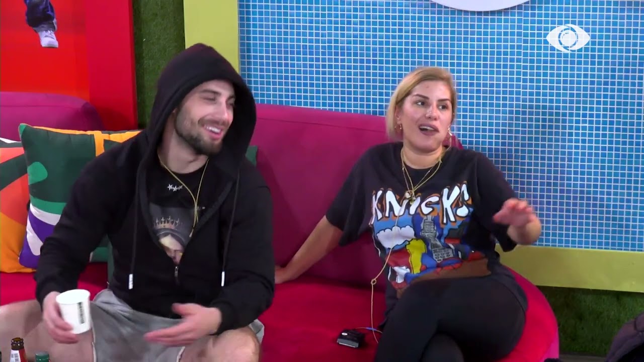 “Kam hallin e Merit”/ Ilnisa diskuton provën me banorët: Nuk mund ta ngremë nga krevati…