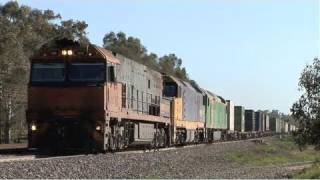 preview picture of video 'PN Container Train at Dysart.  Sun 21/09/08'