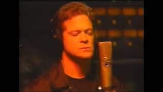 Jason Newsted recording awesome vocals for Garage Inc. Die, Die My Darling