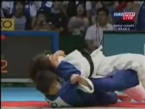 JUDO 2003 World Championships: Ryoko Tani (Tamura) 谷 亮子 (JPN) - Feng Gao (CHN)