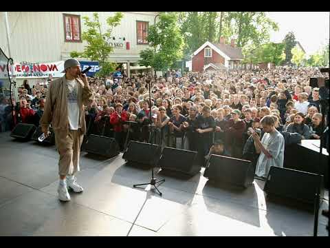 Diaz Ft. Opaque - Stick With Your Own