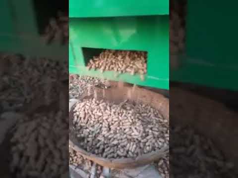 Groundnut thresher