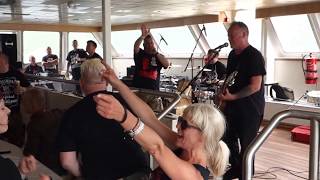 Punk on Peninsular, Dunoon 2017 Cruise Peter and Test Tube Babies