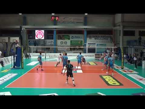 Serie A3: Il muro del libero - frontale - di Da Rold Logistics Belluno - ABBA Pineto Volley