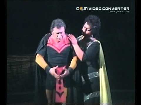 Aleksandre Khomeriki Aida Nile scene with Mzia Davitashvili and Revaz Kakabadze