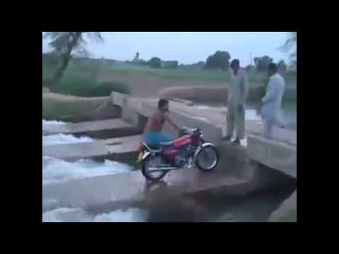 Bechary Musafir - Funny