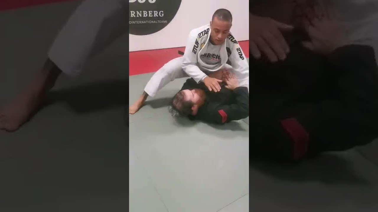 Knee on Belly to Side Control Transition